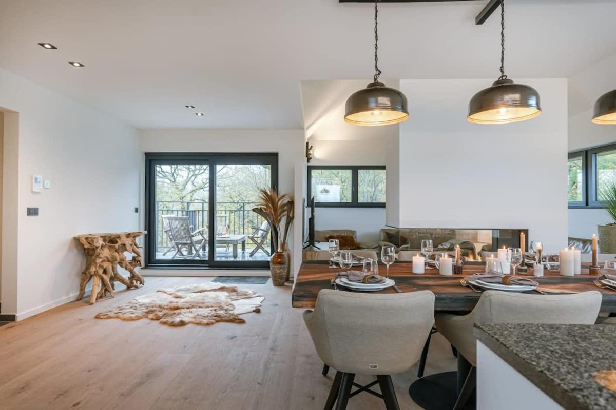 Huswell - Luxurious Apartment With Parking Бернем Экстерьер фото